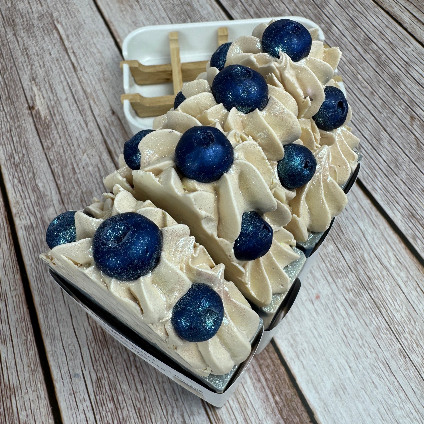 Savon GÂTEAU AUX BLEUETS