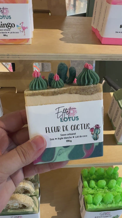 Savon au style du désert pour un usage quotidien.