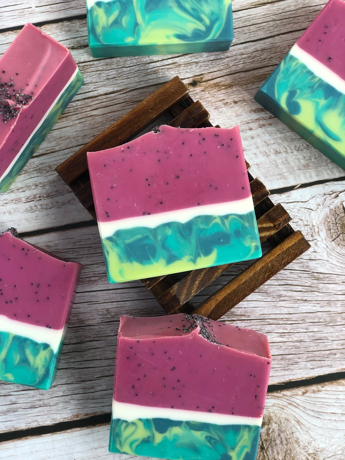 Tranches de savon pour le corps exfoliant au melon d'eau par Effet Lotus à Ascot Corner au Québec.
